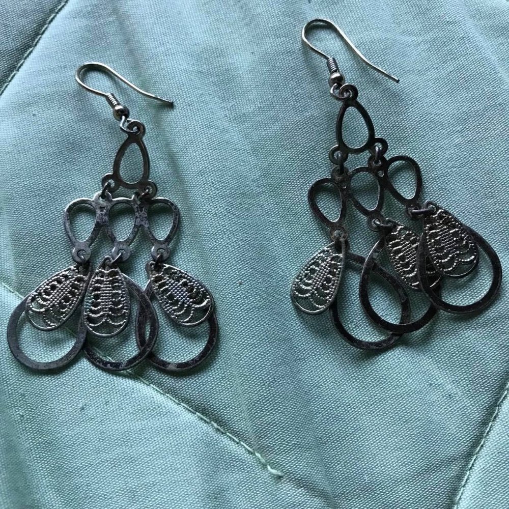 Women's yellow metal earrings
